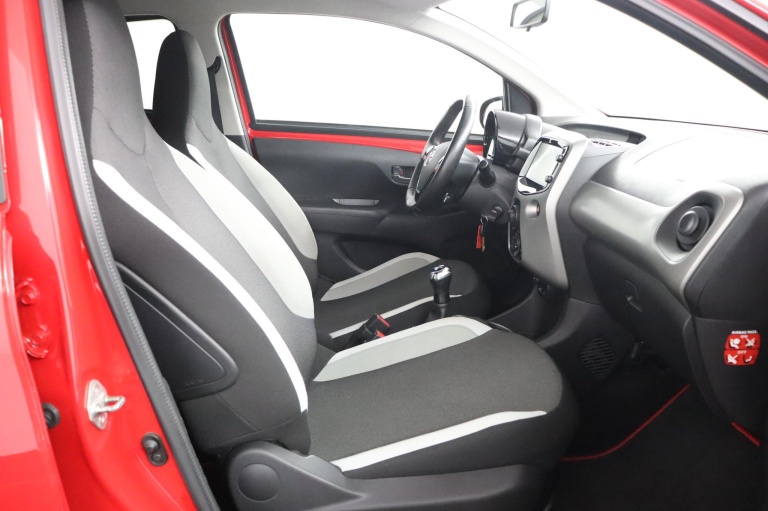 Toyota Aygo - 1.0 VVT-i x-sport 22