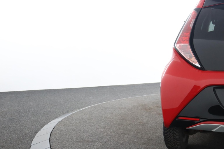 Toyota Aygo - 1.0 VVT-i x-sport 39