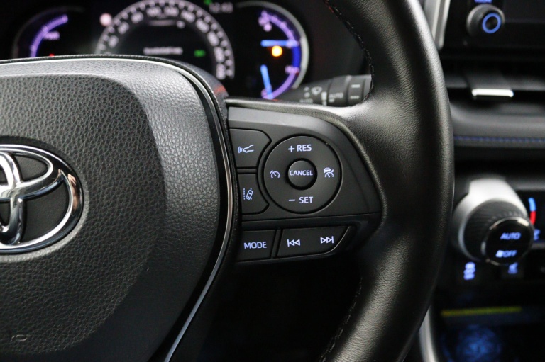 Toyota RAV4 - 2.5 Hybrid Business Intro 19