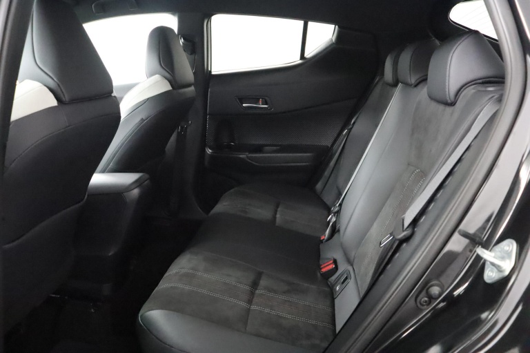 Toyota C-HR - 1.8 Hybrid GR-Sport 18