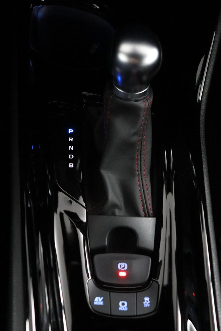 Toyota C-HR - 1.8 Hybrid GR-Sport 27