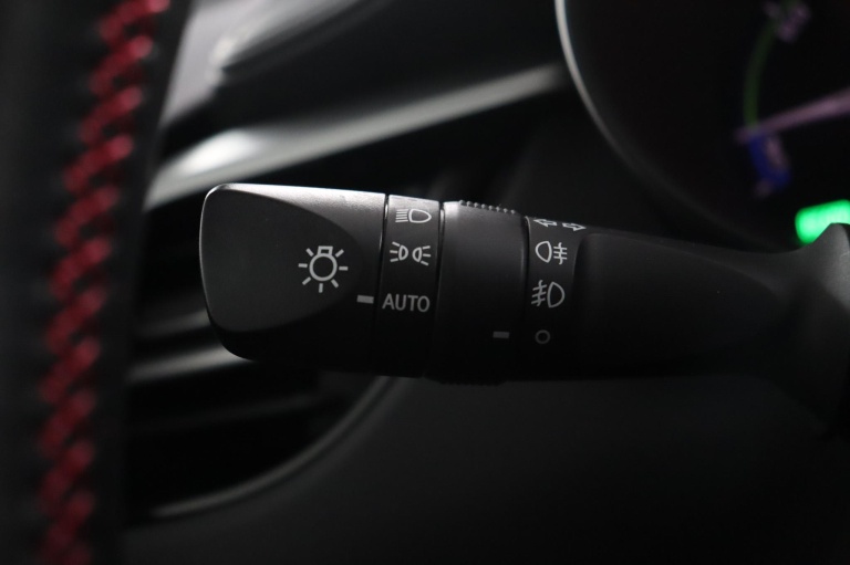 Toyota C-HR - 1.8 Hybrid GR-Sport 31