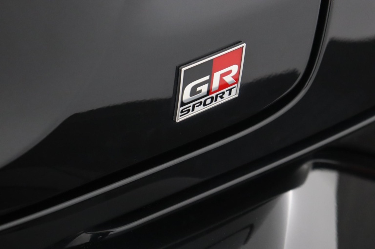 Toyota C-HR - 1.8 Hybrid GR-Sport 44