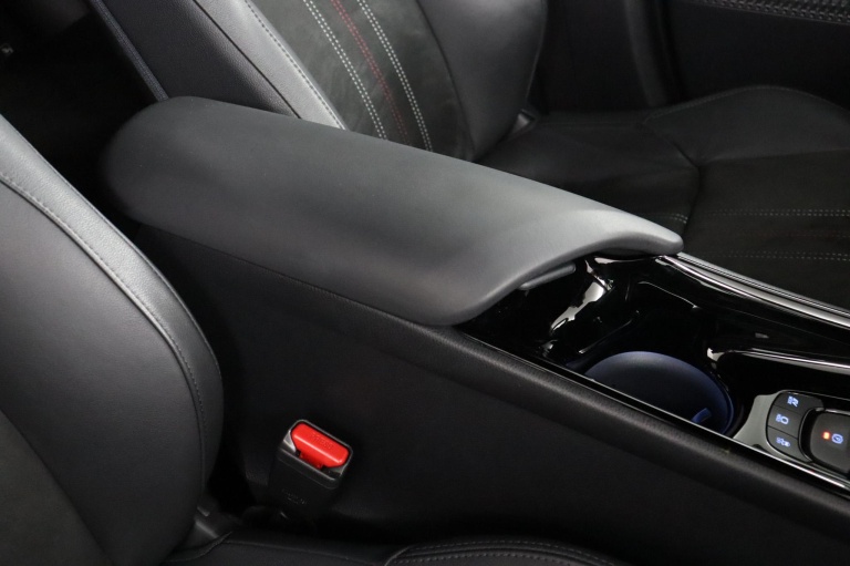 Toyota C-HR - 1.8 Hybrid GR-Sport 64