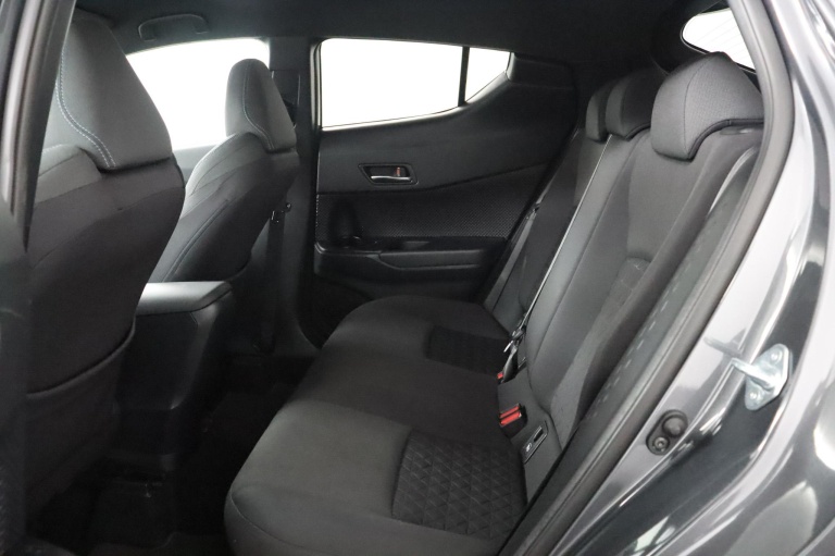 Toyota C-HR - 1.8 Hybrid Style limited 18