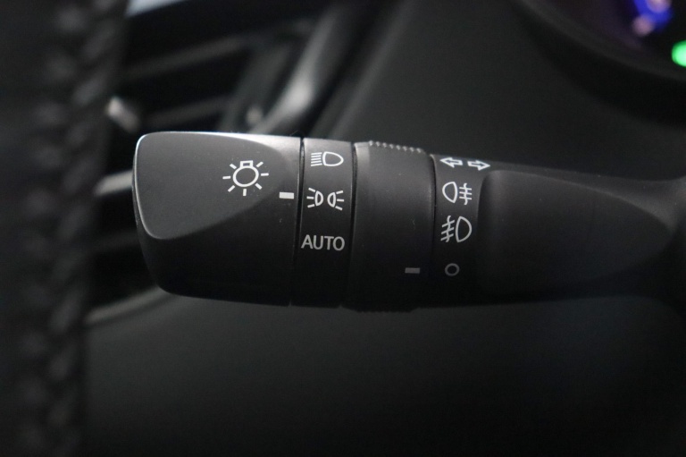 Toyota C-HR - 1.8 Hybrid Style limited 32