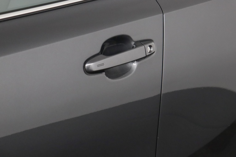 Toyota C-HR - 1.8 Hybrid Style limited 40