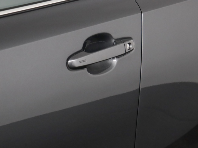 Toyota C-HR - 1.8 Hybrid Style limited