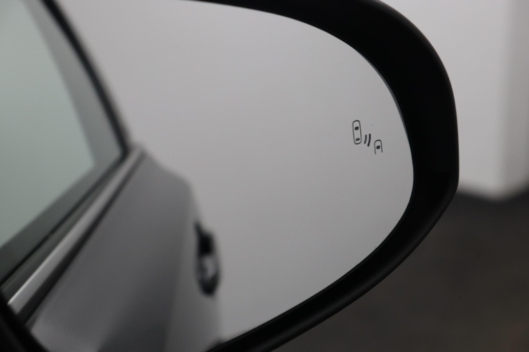 Toyota C-HR - 1.8 Hybrid Style limited 44