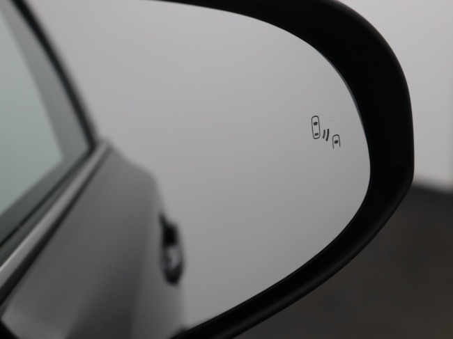 Toyota C-HR - 1.8 Hybrid Style limited