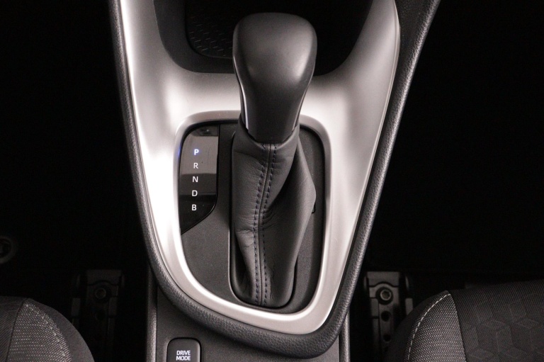 Toyota Yaris - 1.5 Hybrid Active 27