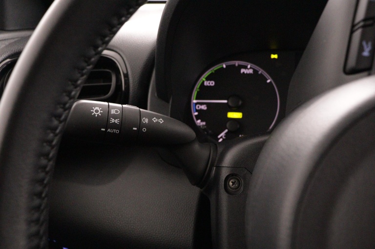 Toyota Yaris - 1.5 Hybrid Active 29