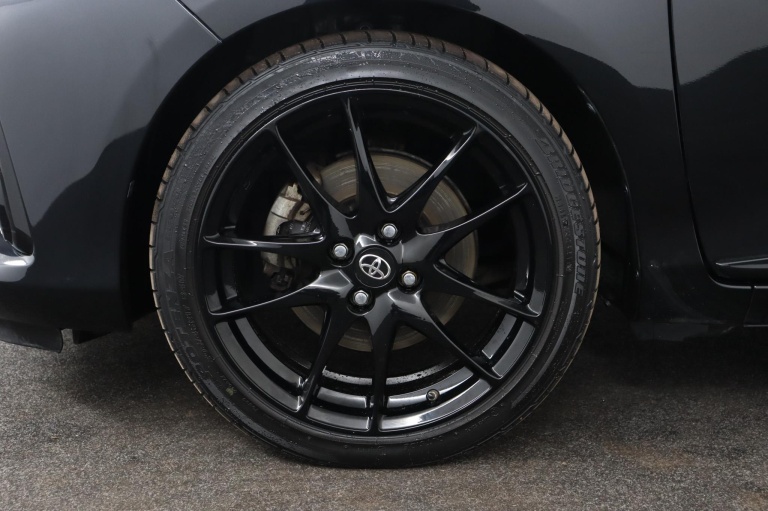 Toyota Yaris - 1.5 Hybrid GR-Sport 36