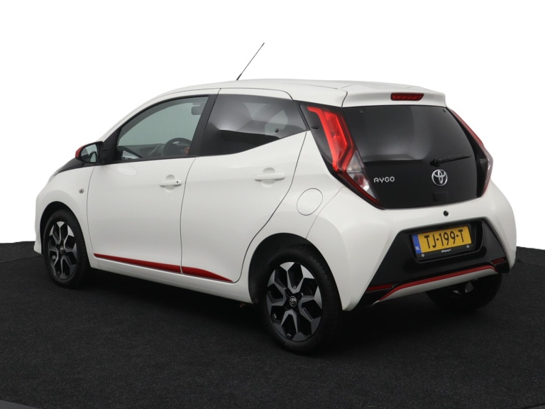 Toyota Aygo - 1.0 VVT-i x-first 12