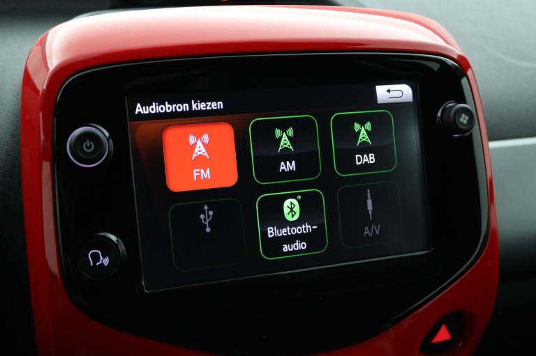 Toyota Aygo - 1.0 VVT-i x-first 38