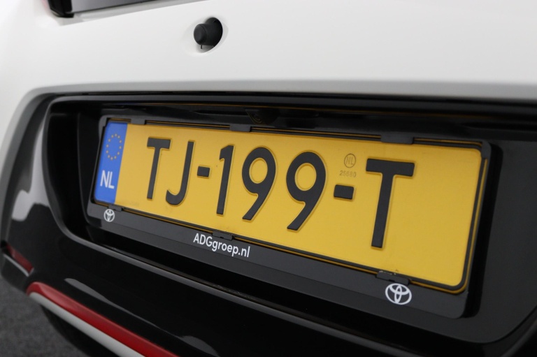 Toyota Aygo - 1.0 VVT-i x-first 44