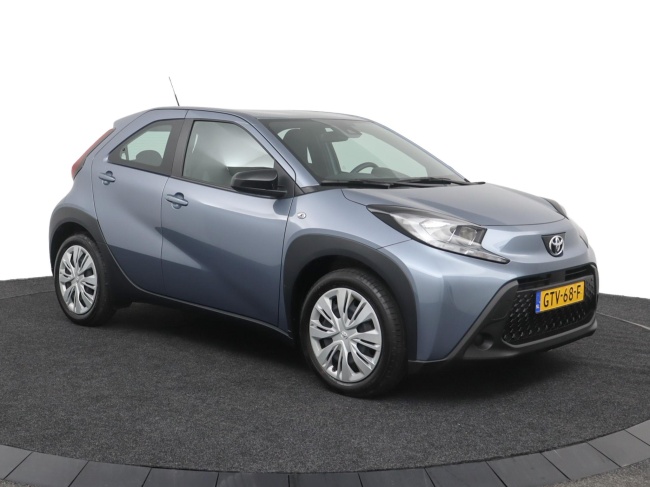 Toyota Aygo X - 1.0 VVT-i MT Play