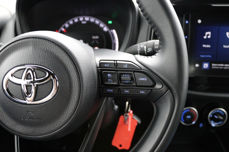 Toyota Aygo X - 1.0 VVT-i MT Play 21