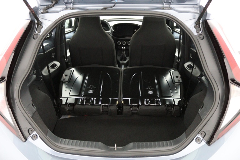 Toyota Aygo X - 1.0 VVT-i MT Play 25