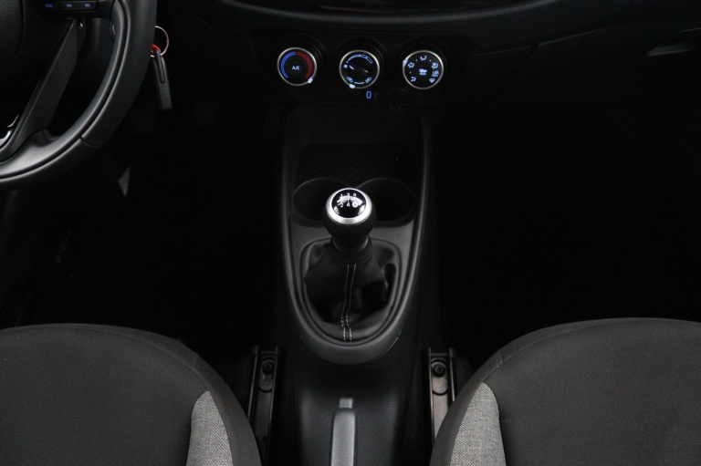 Toyota Aygo X - 1.0 VVT-i MT Play 26