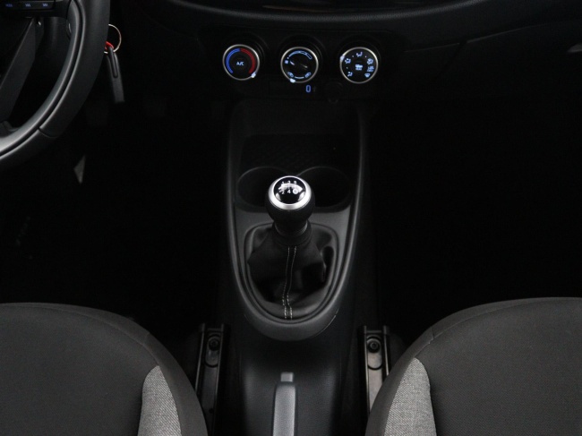 Toyota Aygo X - 1.0 VVT-i MT Play