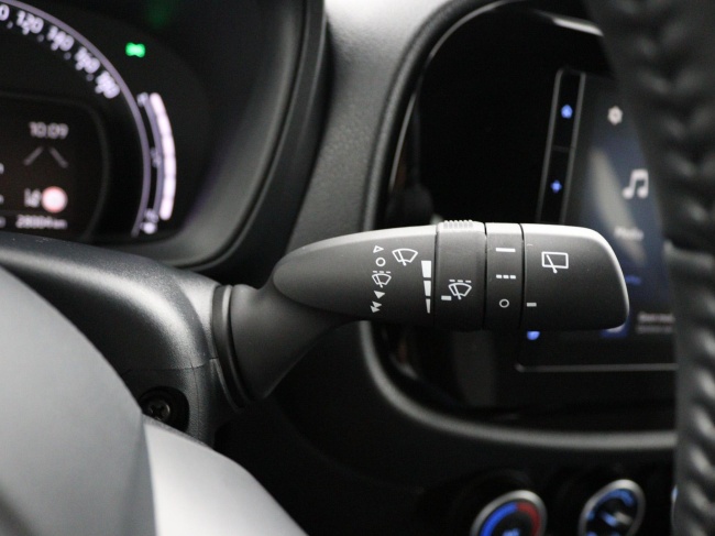 Toyota Aygo X - 1.0 VVT-i MT Play