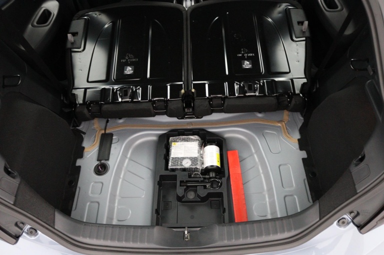 Toyota Aygo X - 1.0 VVT-i MT Play 32