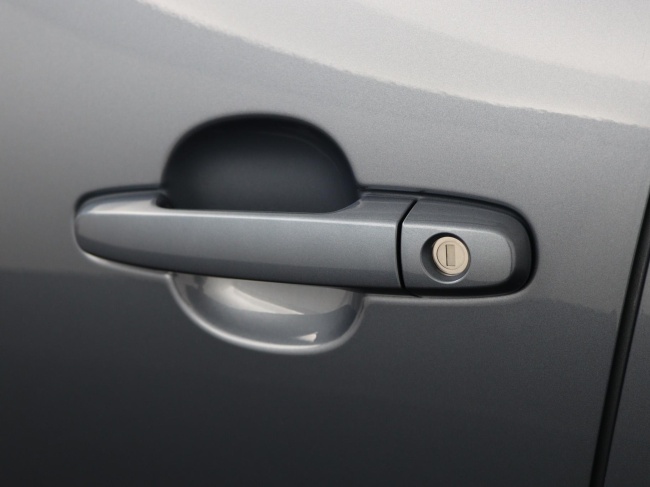 Toyota Aygo X - 1.0 VVT-i MT Play