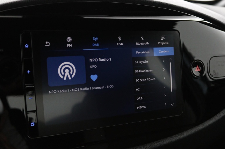 Toyota Aygo X - 1.0 VVT-i MT Play 39