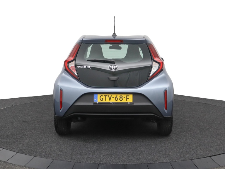 Toyota Aygo X - 1.0 VVT-i MT Play 41