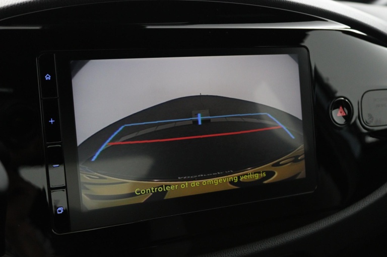 Toyota Aygo X - 1.0 VVT-i MT Play 9