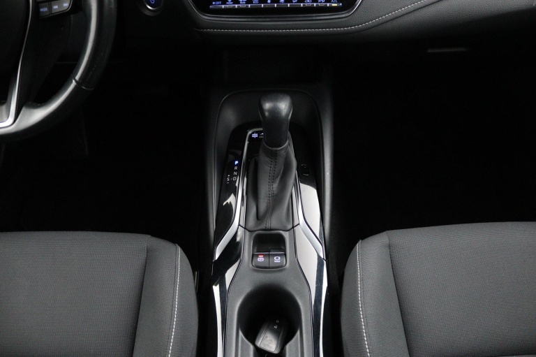 Toyota Corolla Touring Sports - 2.0 Hybrid First Edition 27