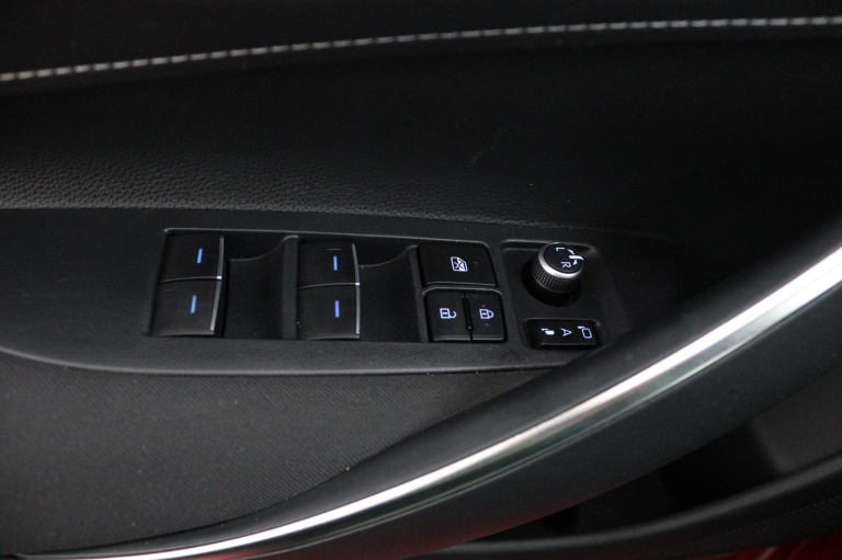 Toyota Corolla Touring Sports - 2.0 Hybrid First Edition 29