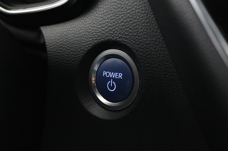 Toyota Corolla Touring Sports - 2.0 Hybrid First Edition 41