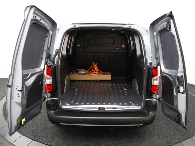 Toyota PROACE CITY Electric - Navigator Long 50 kWh