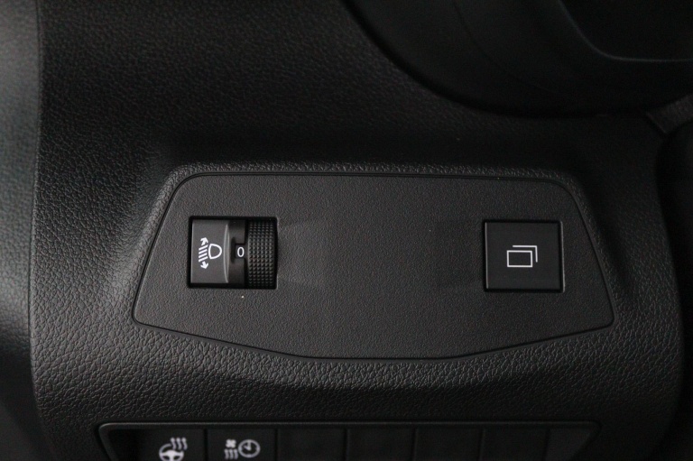 Toyota PROACE CITY Electric - Navigator Long 50 kWh 26