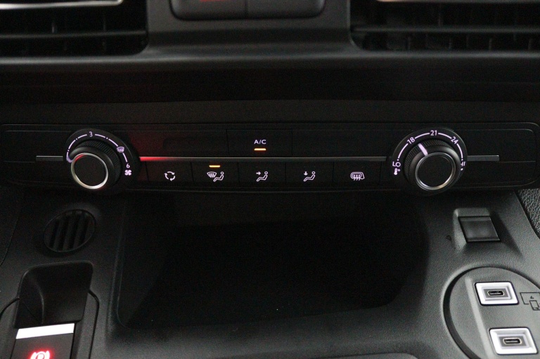 Toyota PROACE CITY Electric - Navigator Long 50 kWh 6