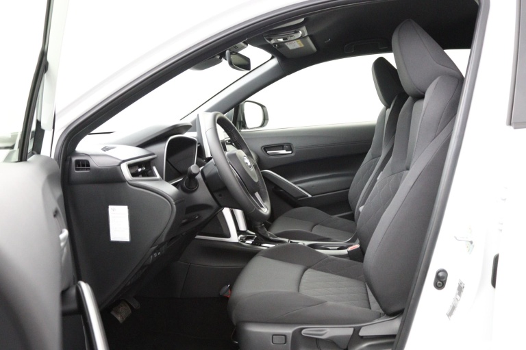 Toyota Corolla Cross - Hybrid 200 Dynamic 17