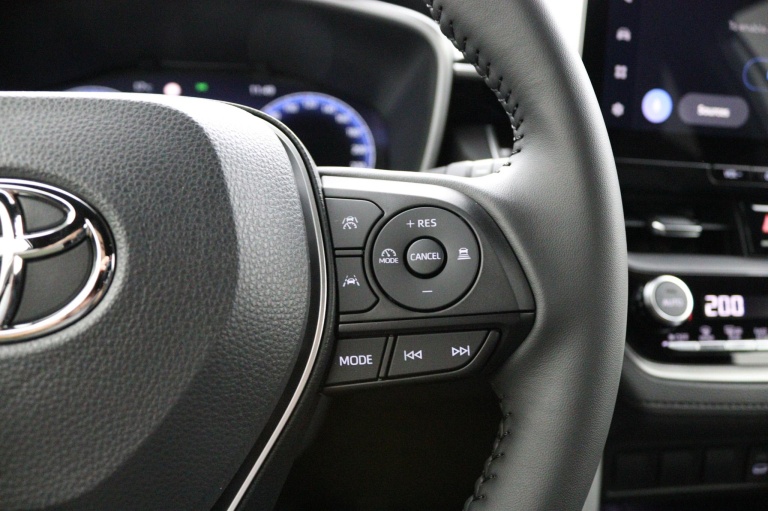 Toyota Corolla Cross - Hybrid 200 Dynamic 21