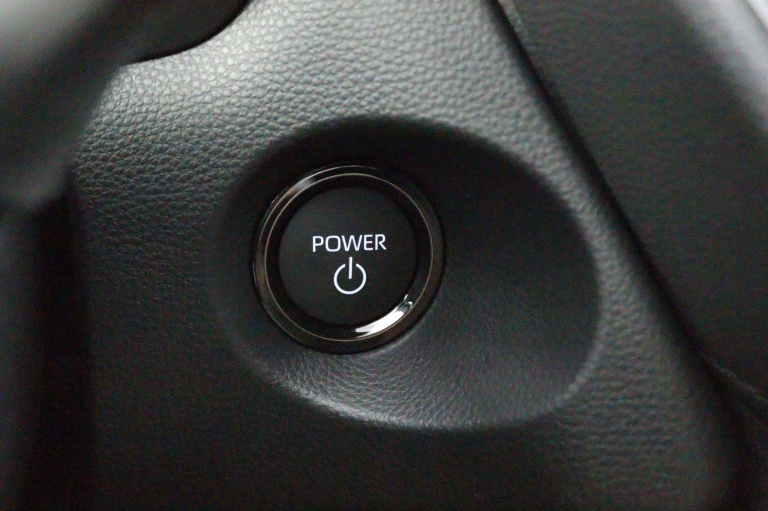 Toyota Corolla Cross - Hybrid 200 Dynamic 44