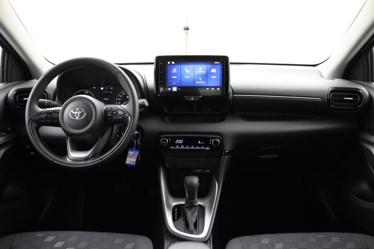 Toyota Yaris - 1.5 Hybrid 115 Comfort 11