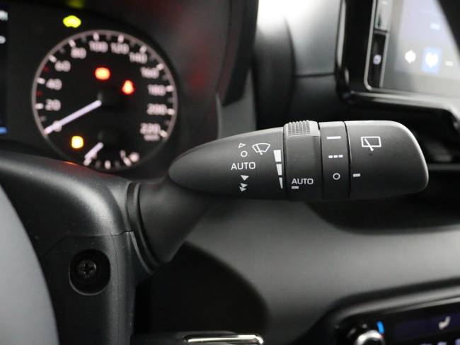 Toyota Yaris - 1.5 Hybrid 115 Comfort