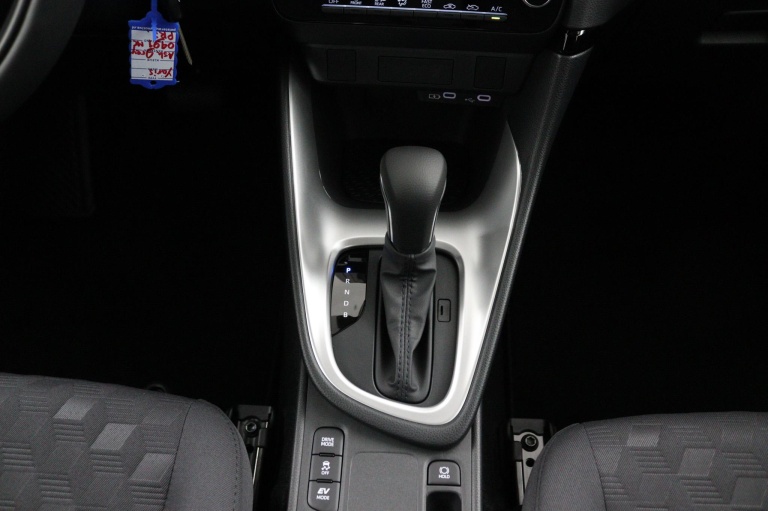 Toyota Yaris - 1.5 Hybrid 115 Comfort 22