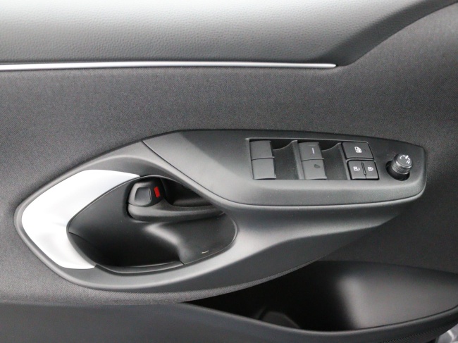 Toyota Yaris - 1.5 Hybrid 115 Comfort