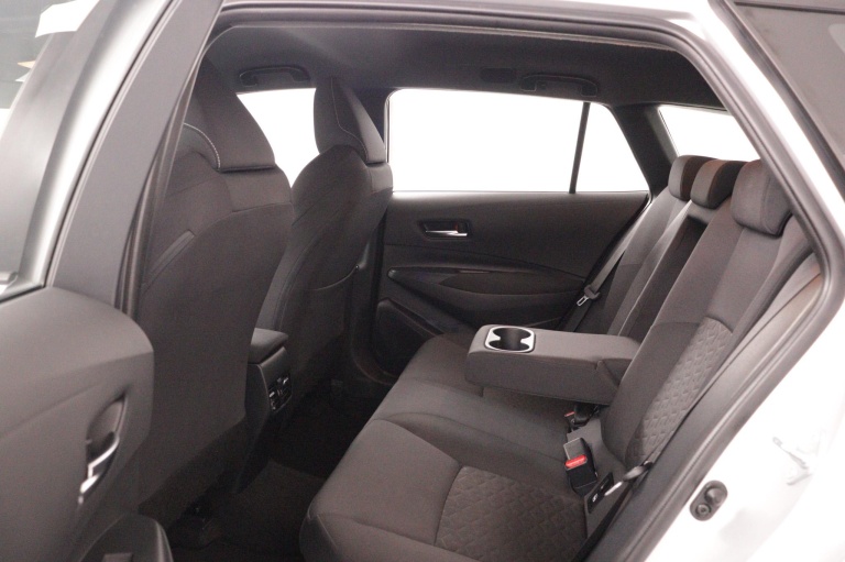 Toyota Corolla Touring Sports - 1.8 Hybrid Active 17