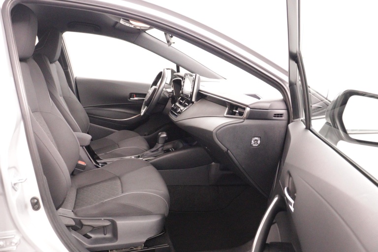 Toyota Corolla Touring Sports - 1.8 Hybrid Active 19