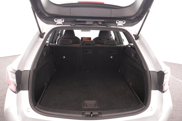 Toyota Corolla Touring Sports - 1.8 Hybrid Active 22