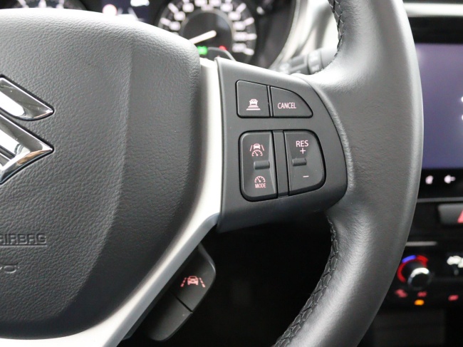 Suzuki Vitara - 1.5 Hybrid Style Automaat