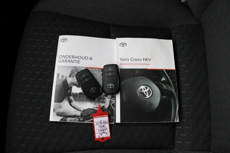 Toyota Yaris Cross - 1.5 Hybrid 115 First Edition 11