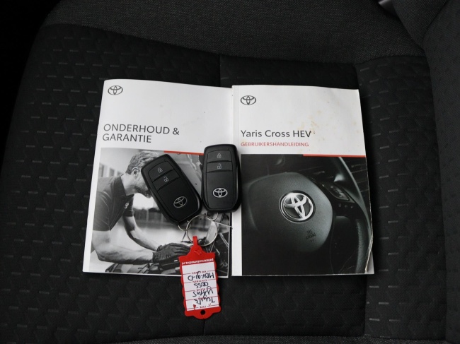 Toyota Yaris Cross - 1.5 Hybrid 115 First Edition